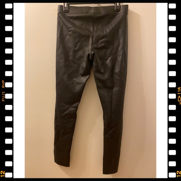 Express Vegan Leather leggings - Picture 3 of 3